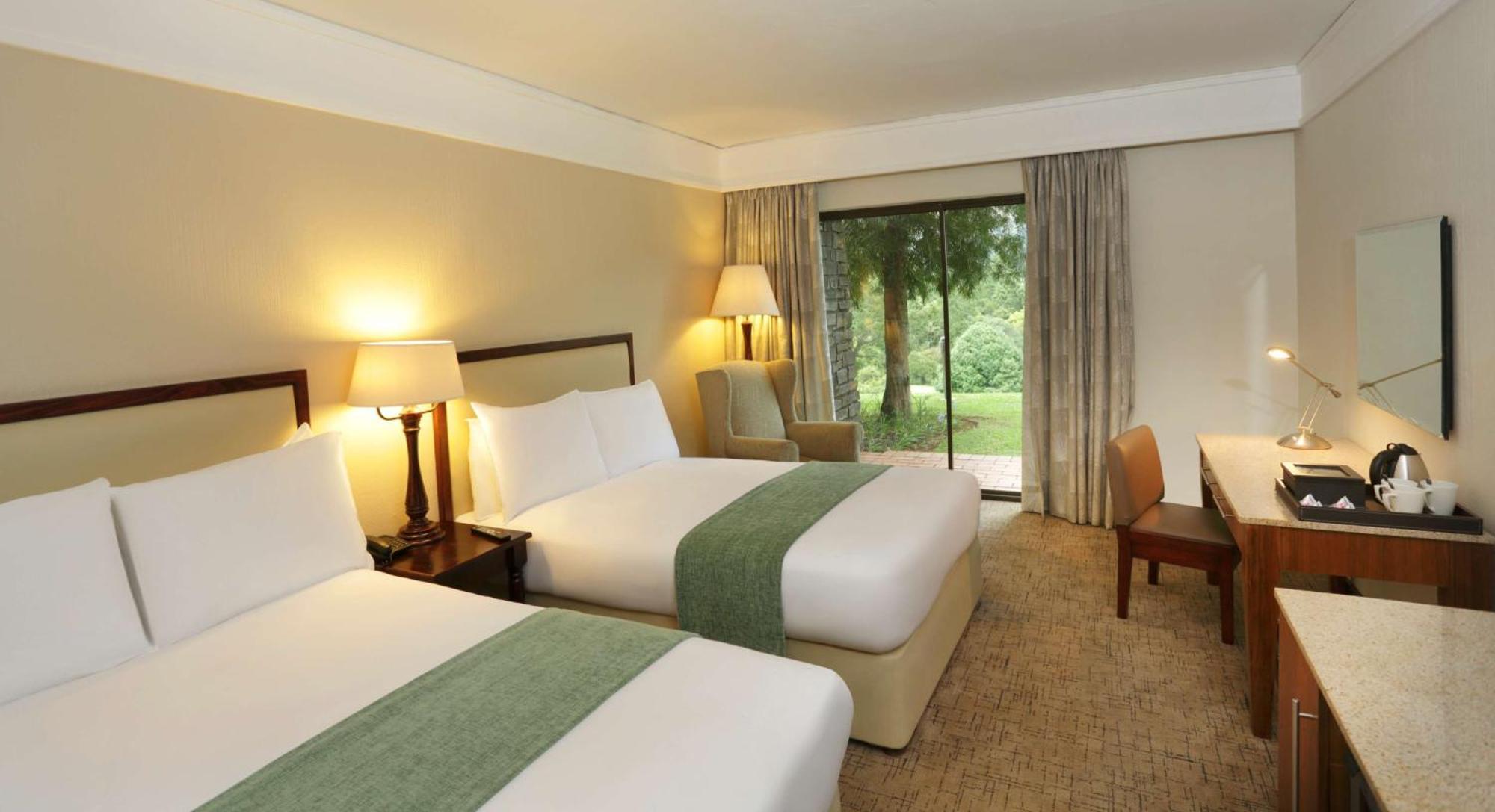 Drakensberg Sun Resort Cathkin Park Eksteriør bilde