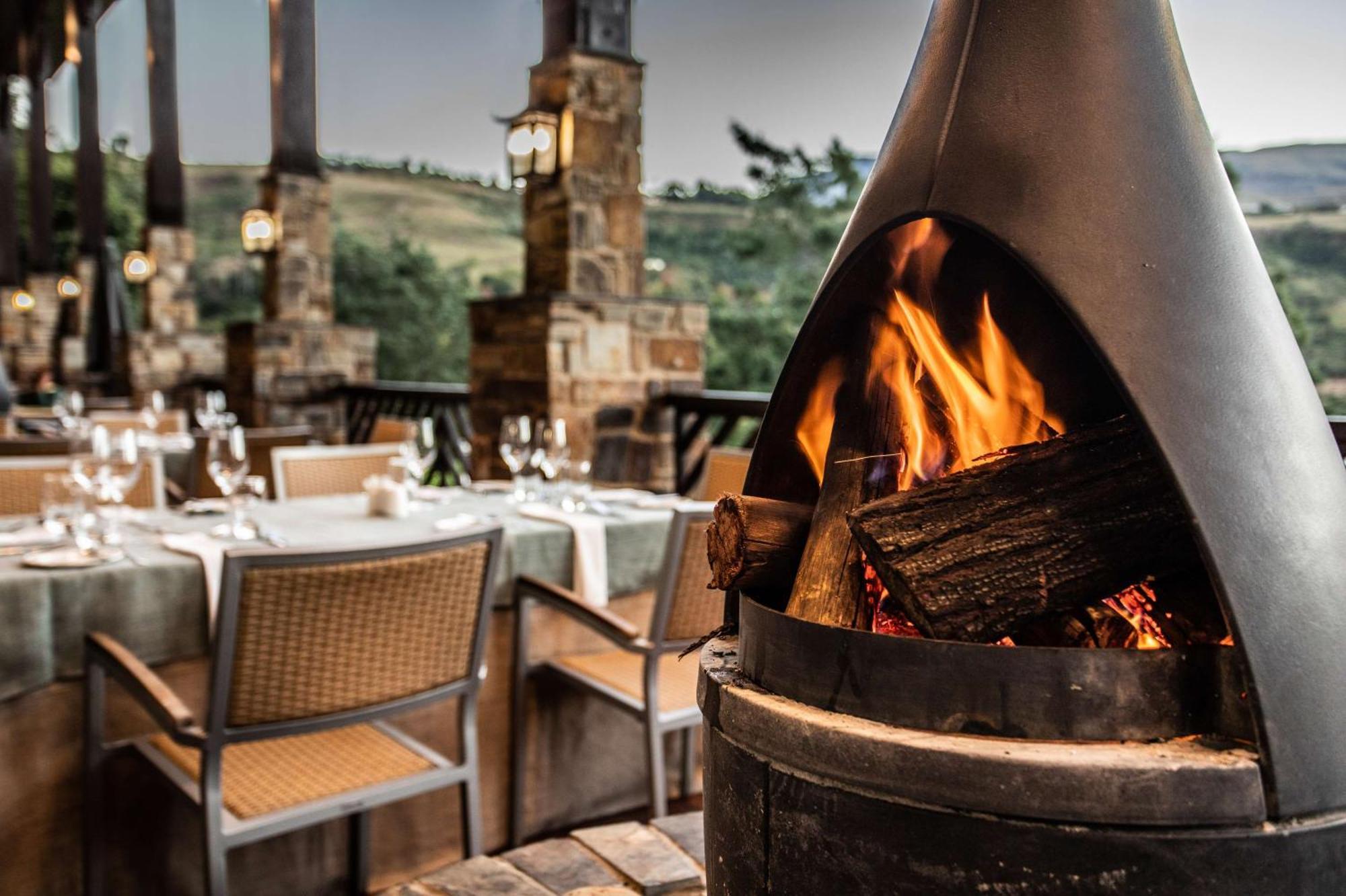 Drakensberg Sun Resort Cathkin Park Eksteriør bilde