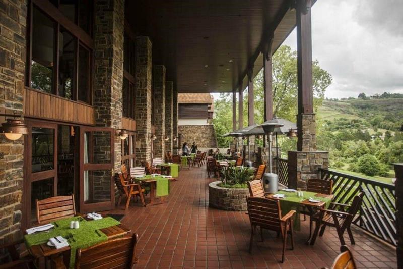 Drakensberg Sun Resort Cathkin Park Eksteriør bilde